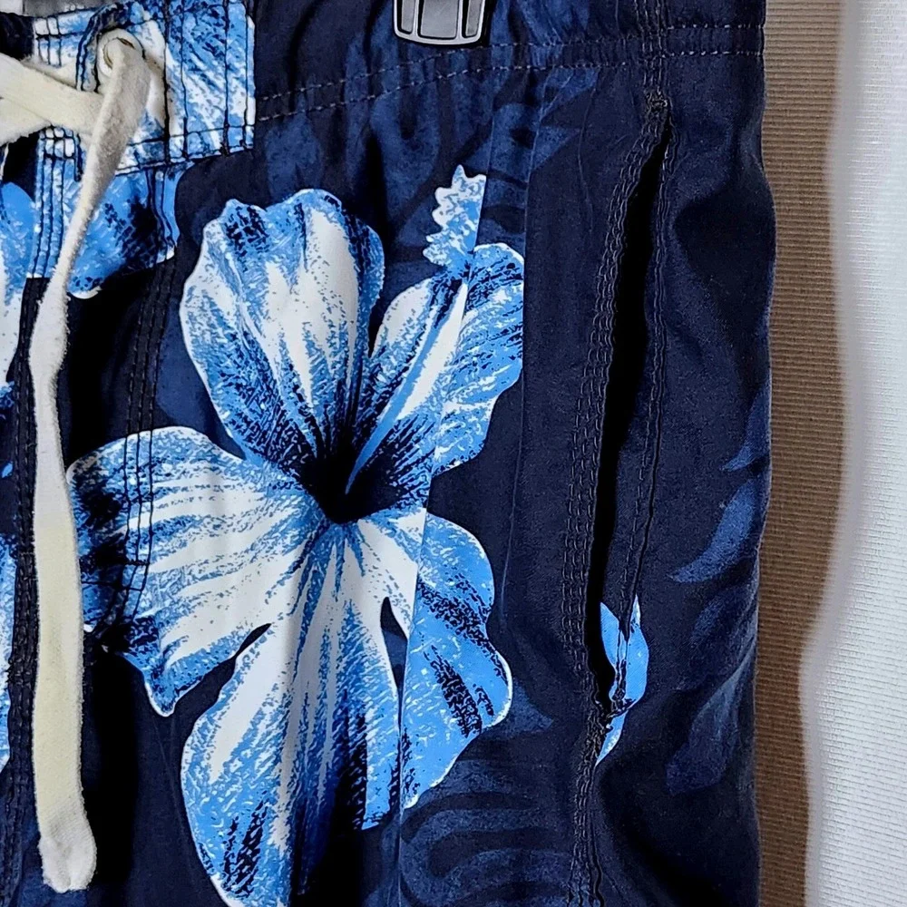 Abercrombie & Fitch Mens Blue Hibiscus Floral Board‎ Shorts Navy Size Large L